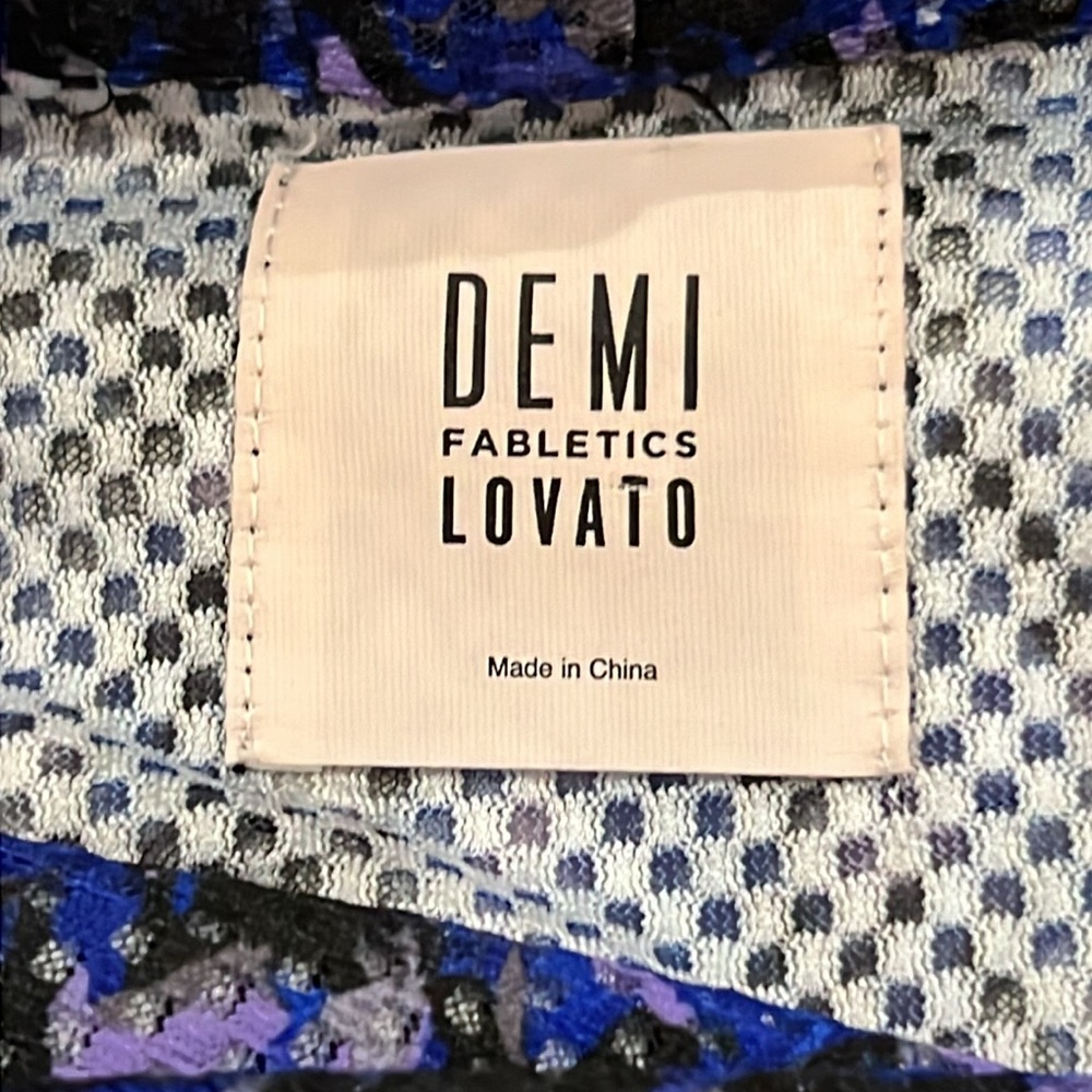 Fabletics Demi Lovato Damara Vest - Picture 9 of 10